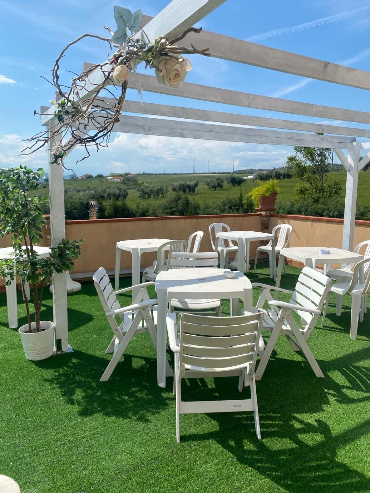 Il Podere Degli Asinelli Città Sant'Angelo Esterno foto